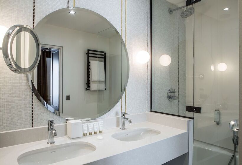 اتاق لوکس, Hôtel Des Saints Pères Esprit De France