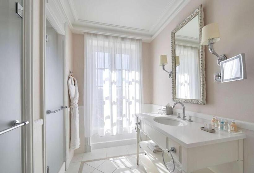 اتاق استاندارد با چشمانداز, Hôtel Du Palais Biarritz, In The Unbound Collection By Hyatt