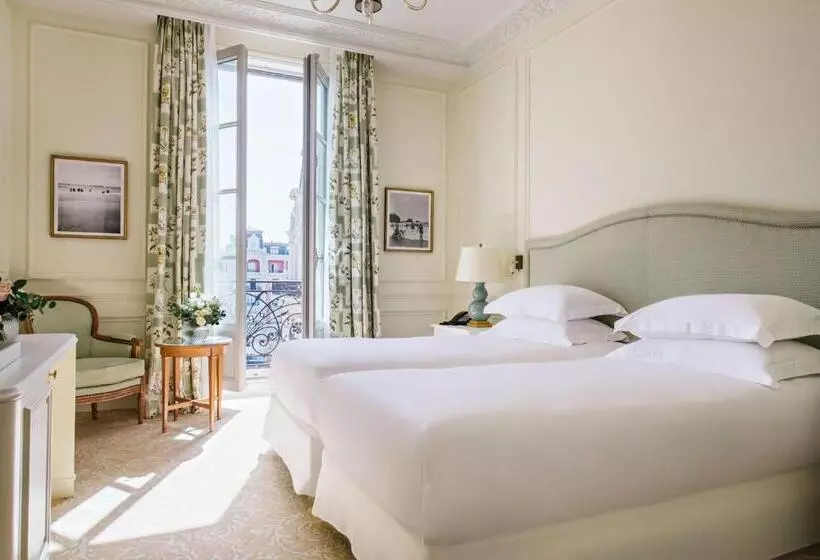 اتاق استاندارد, Hôtel Du Palais Biarritz, In The Unbound Collection By Hyatt