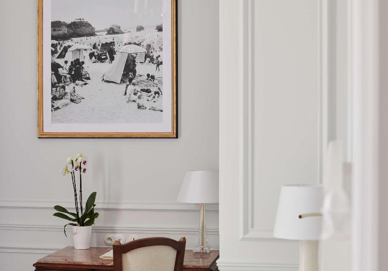 اتاق لوکس با چشمانداز دریا, Hôtel Du Palais Biarritz, In The Unbound Collection By Hyatt