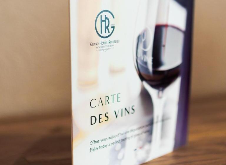 سوییت جونیور, Grand Hôtel Richelieu