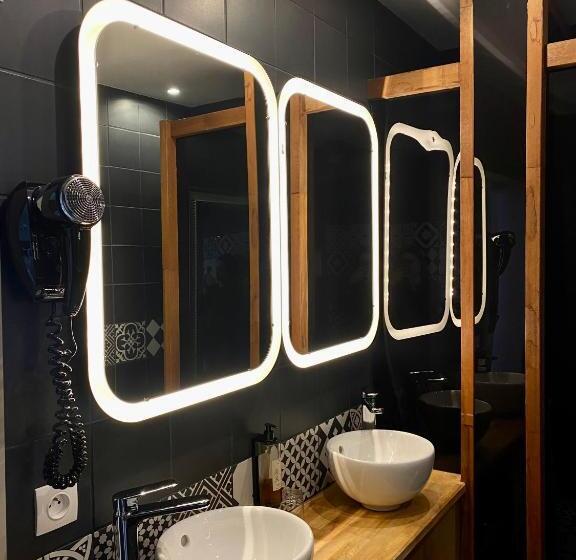 سوییت جونیور, Grand Hôtel Richelieu