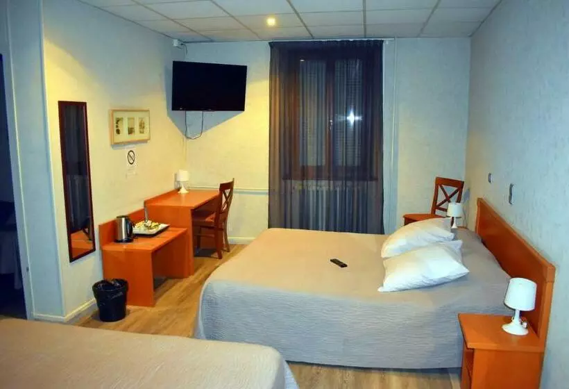 ファミリールーム, Hôtel De L Europe