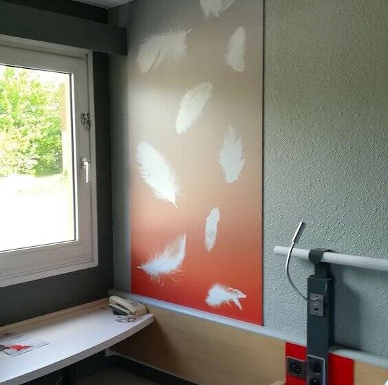 Номер Стандарт, Ibis Auxerre Sud