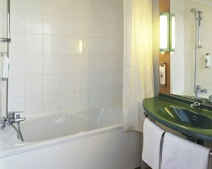 スタンダードルーム, Ibis Chartres Ouest Lucé