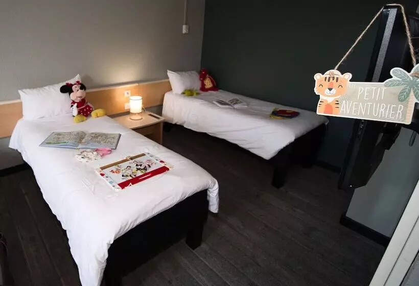 スタンダードルーム, Ibis Chartres Ouest Lucé