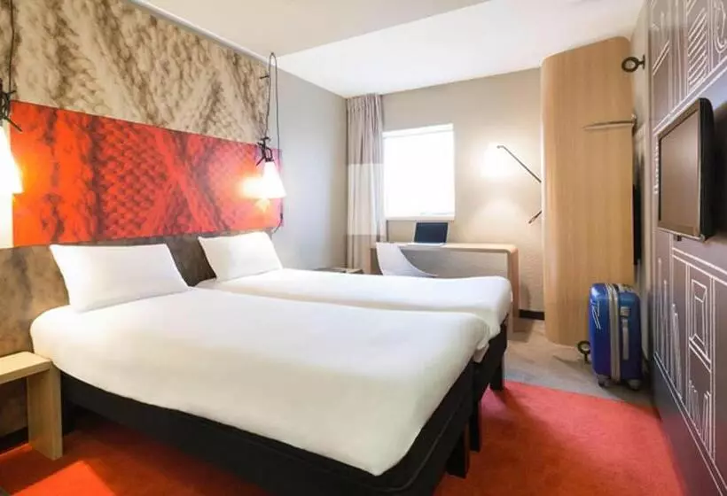 Pokój Standard, Ibis Quimper