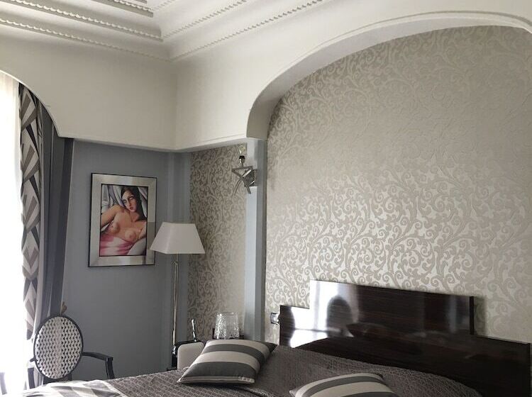 수피리어 룸, Le Meurice