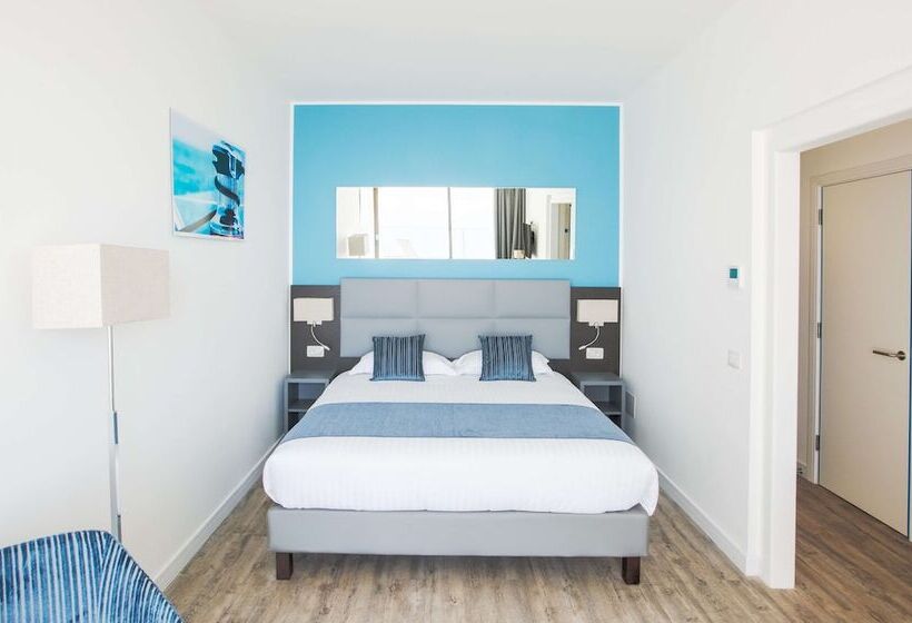 غرفة كومفورت مطلة علي البحر, Les Terrasses D Eze   Hôtel & Spa