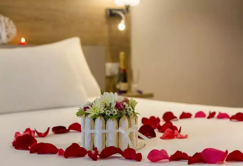 スーペリアールーム, The Originals City, Hôtel Armony, Dijon Sud
