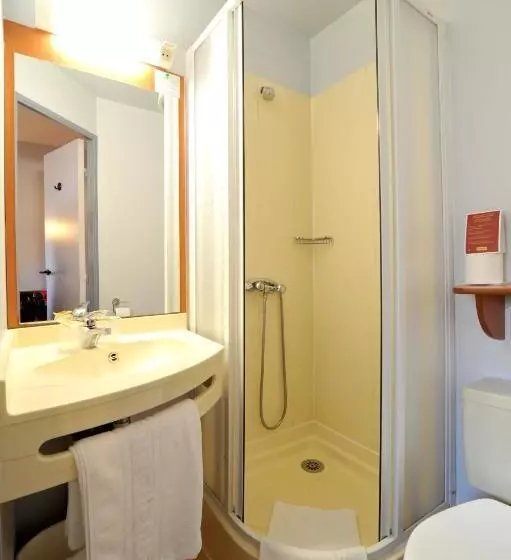 スタンダードルーム, The Originals City, Hotel Novella Confort, Nantes Est