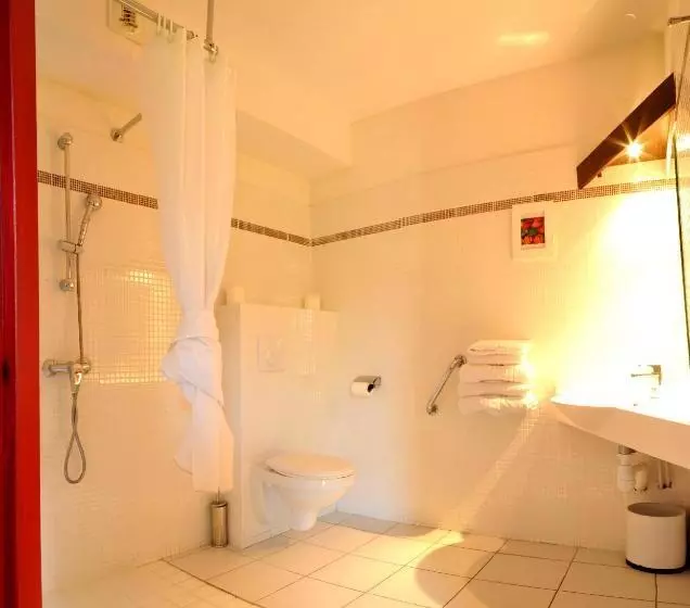 スーペリアファミリールーム, The Originals City, Hotel Novella Confort, Nantes Est