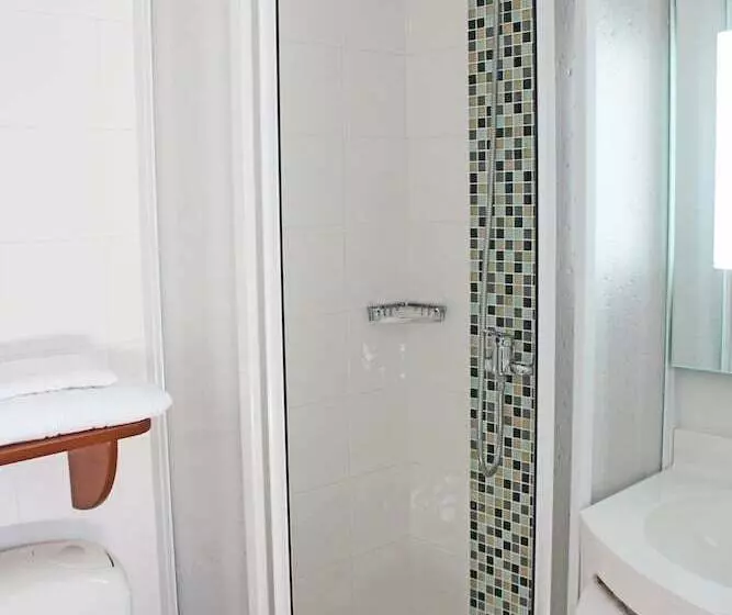 スーペリアールーム, The Originals City, Hotel Novella Confort, Nantes Est