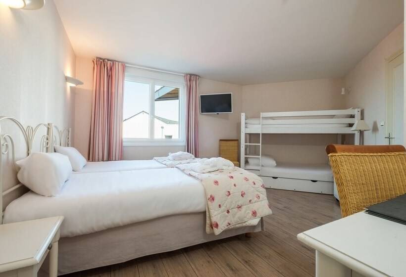 Номер Комфорт, L Ermitage Hotel & Restaurant