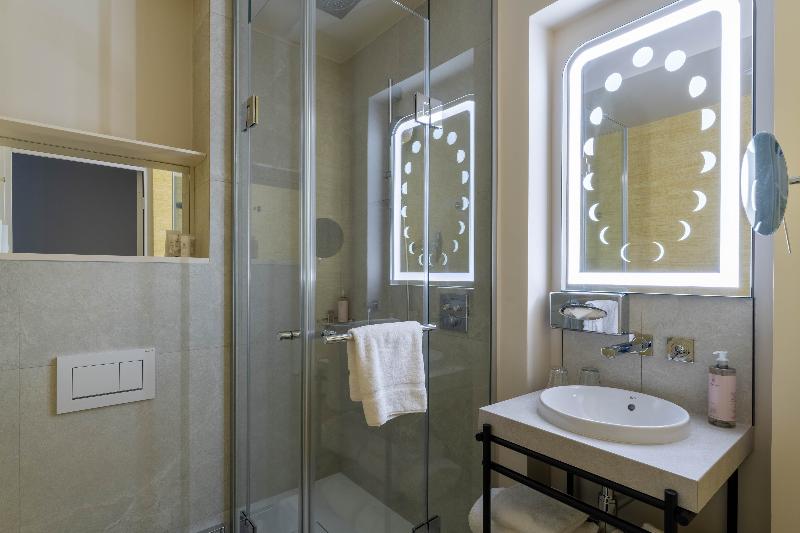 スタンダードルーム, Astra Opera   Astotel