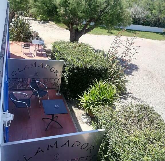 标准间带露台, Clamador