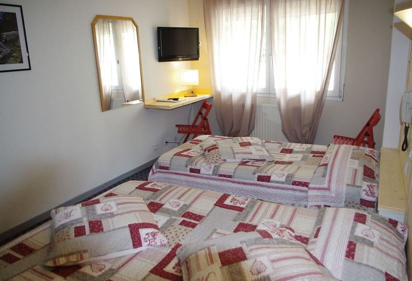 スタンダードトリプルルーム, Le Sacca, Nouvelle équipe