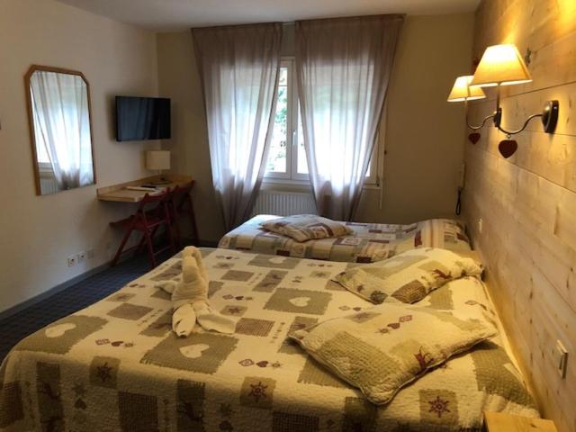 스탠다드 트리플 룸, Le Sacca, Nouvelle équipe