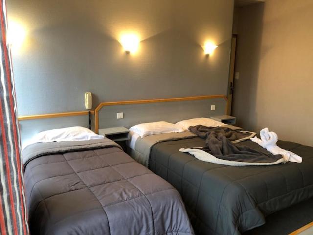 スタンダード４人部屋, Le Sacca, Nouvelle équipe