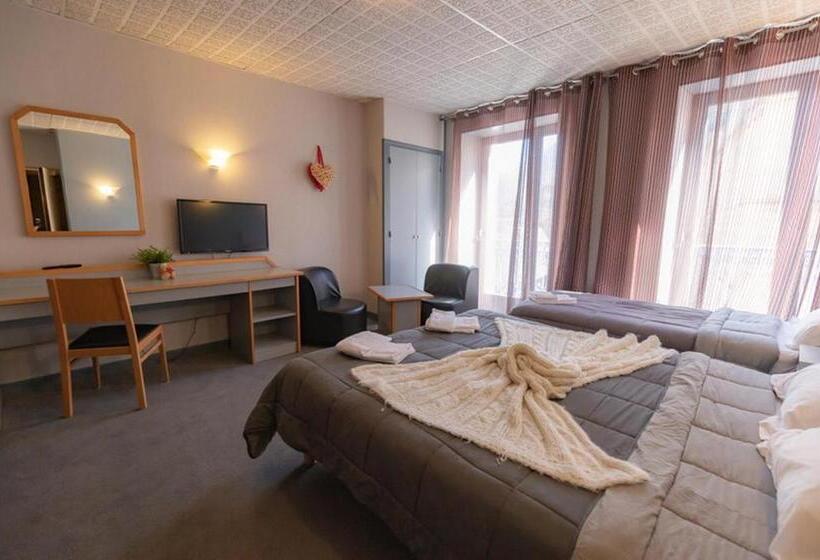 スタンダード4人部屋, Le Sacca, Nouvelle équipe