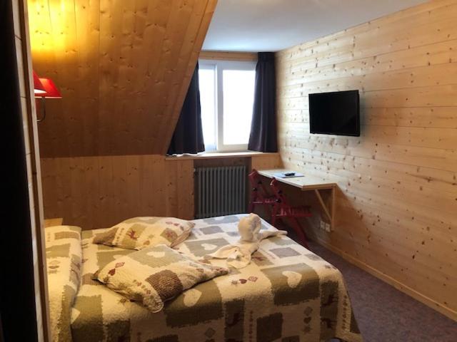 ベーシックルーム, Le Sacca, Nouvelle équipe