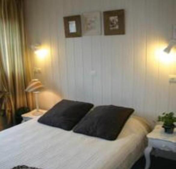 スタンダードシングルルーム, Hôtel De Londres