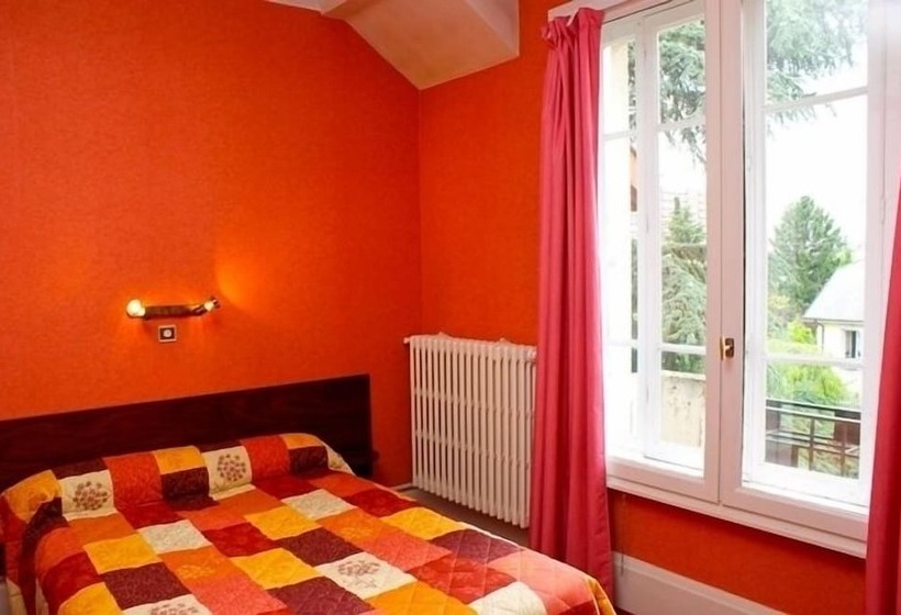 Номер Стандарт, Hôtel Le Lyon Bron