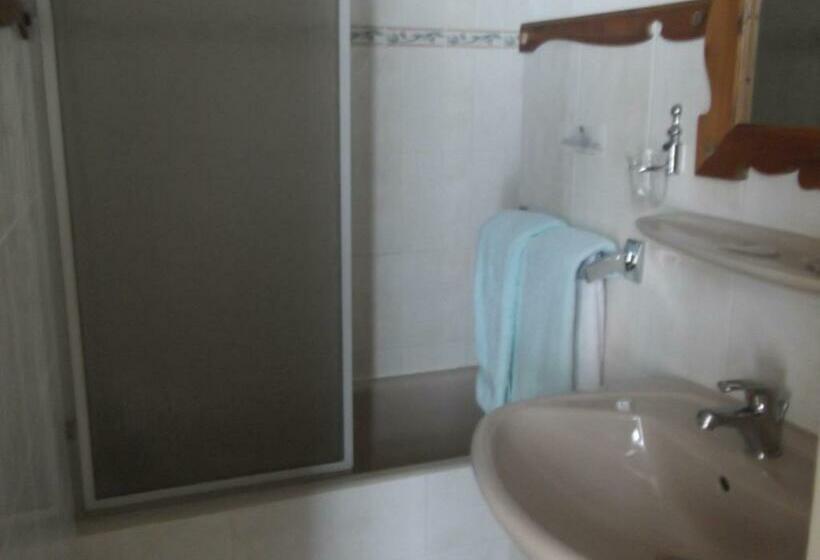 חדר סטנדרט, Les Mottets