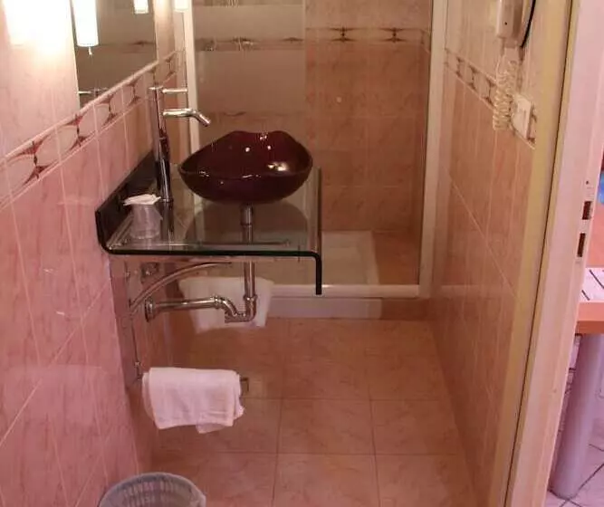 اتاق استاندارد یک نفره, Hôtel Lutetia