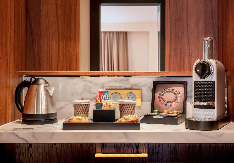 Номер Стандарт Двуспальная Кровать, Mercure Versailles Paris Ouest