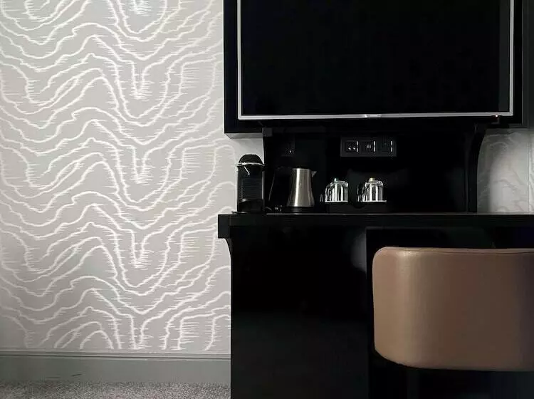 اتاق لوکس, Maison Astor Paris, Curio Collection By Hilton