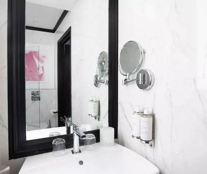 اتاق استاندارد, Maison Astor Paris, Curio Collection By Hilton