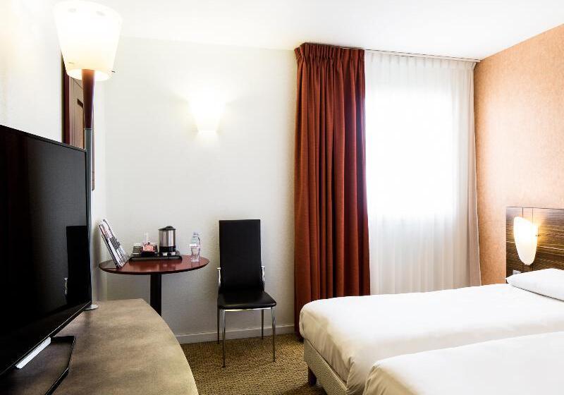 Номер Стандарт, Mercure Colmar Centre Unterlinden
