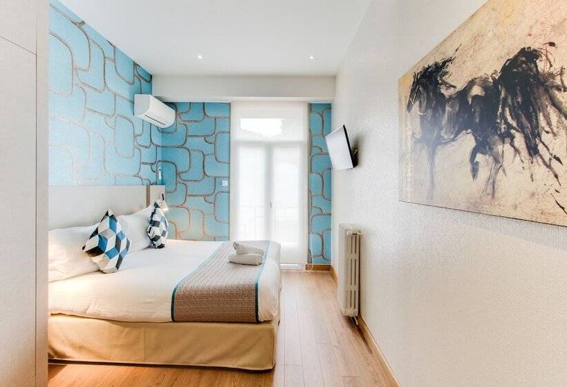 Номер Стандарт, Hôtel Provençal