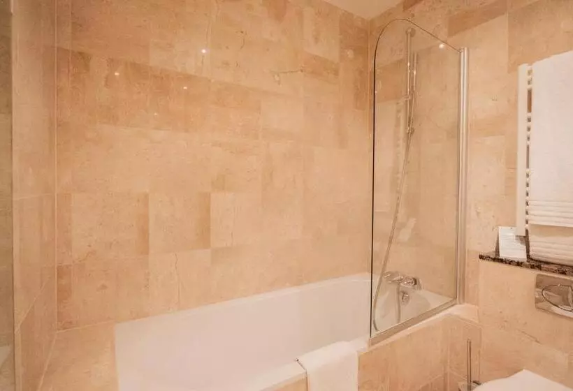 اتاق کلاسیک, Hôtel Régent Contades
