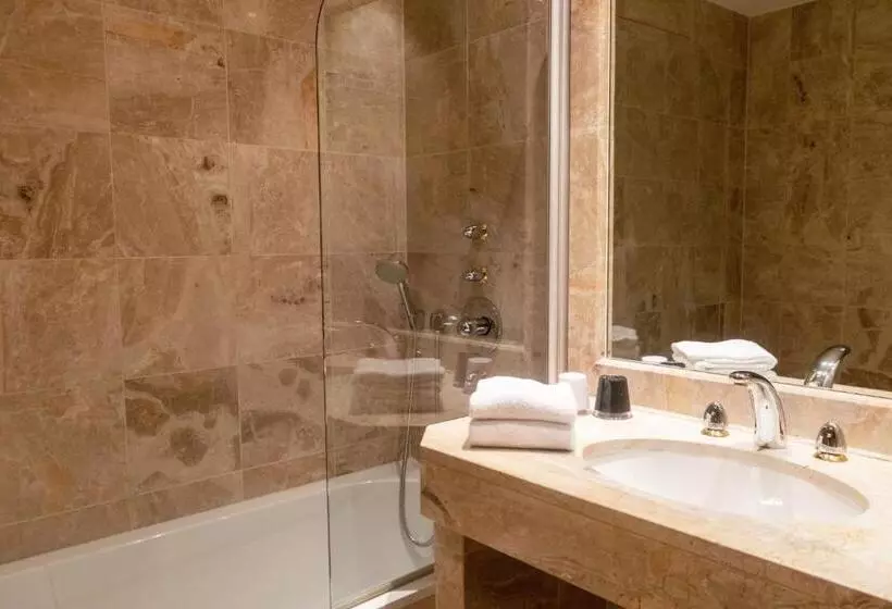 اتاق سوپریور, Hôtel Régent Contades