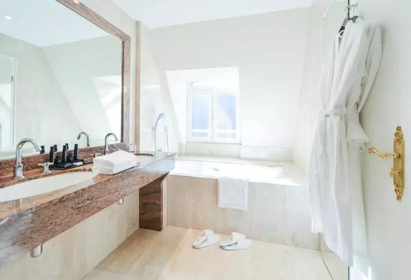سوییت جونیور, Hôtel Régent Contades
