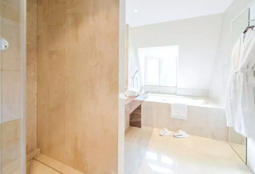 سوییت جونیور, Hôtel Régent Contades