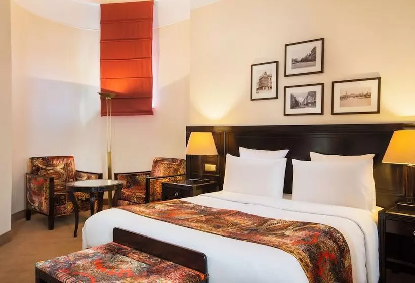 اتاق لوکس, Hôtel Régent Contades
