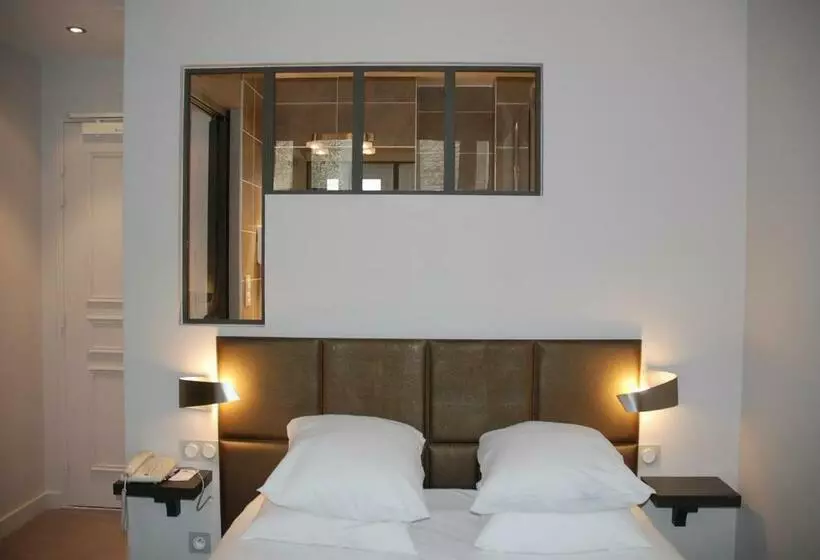 اتاق استاندارد یک نفره, Restaurant Le Dauphin Et Le Spa Du Prieuré