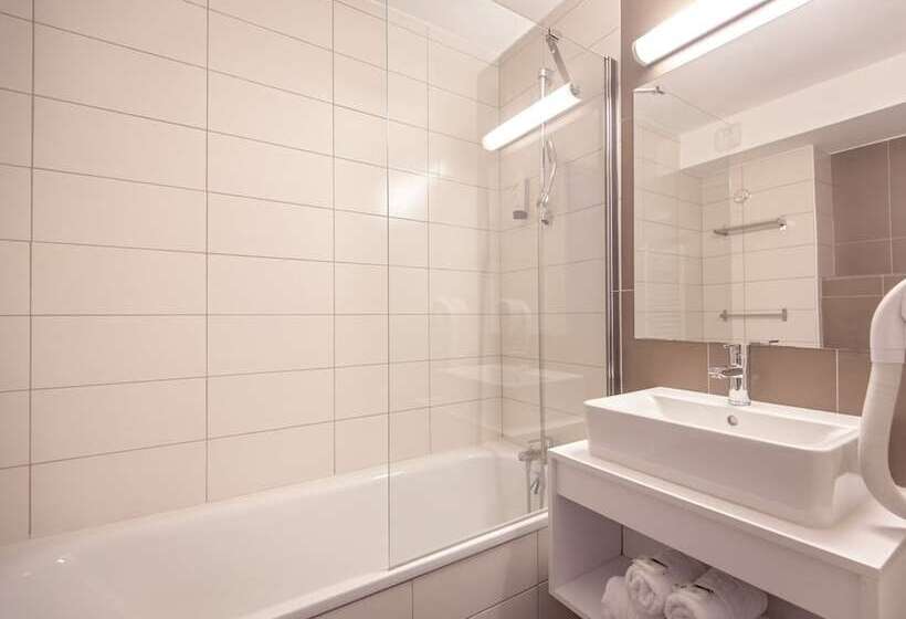 استوديو أساسي, Sowell Residences New Chastillon