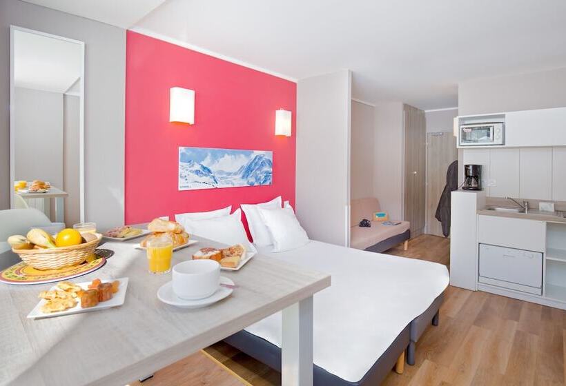 استوديو أساسي, Sowell Residences New Chastillon