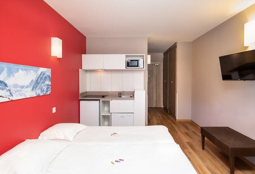 استوديو أساسي, Sowell Residences New Chastillon