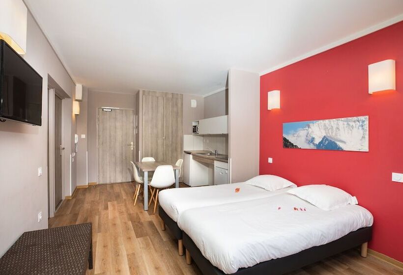 استوديو أساسي, Sowell Residences New Chastillon