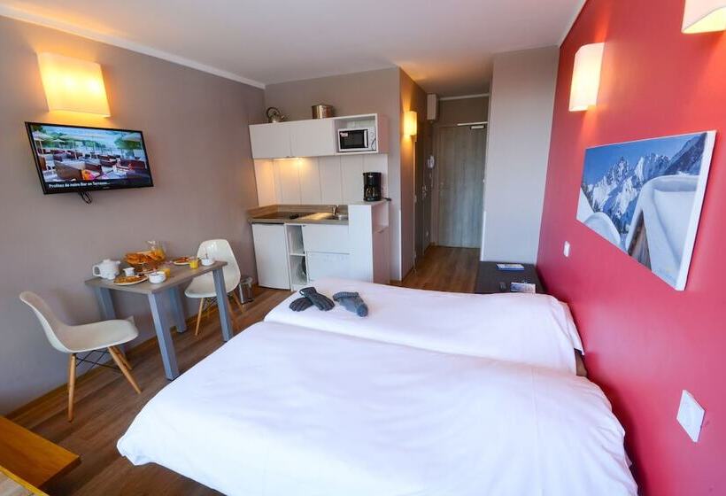 استوديو أساسي, Sowell Residences New Chastillon