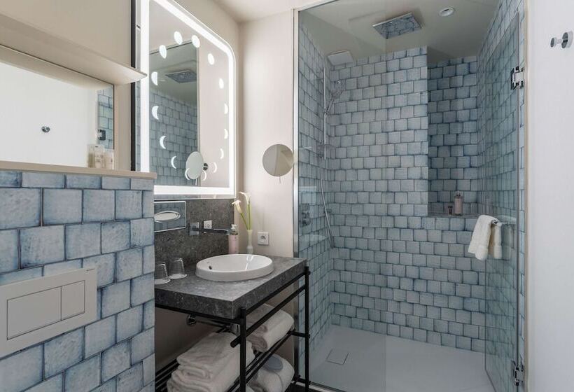 スタンダードルーム, Astra Opera   Astotel