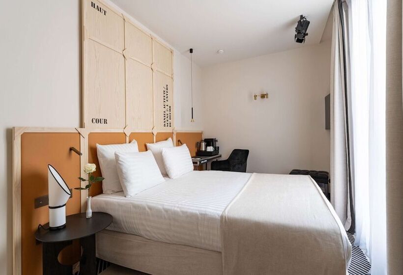 テラス付きスタンダードルーム, Astra Opera   Astotel