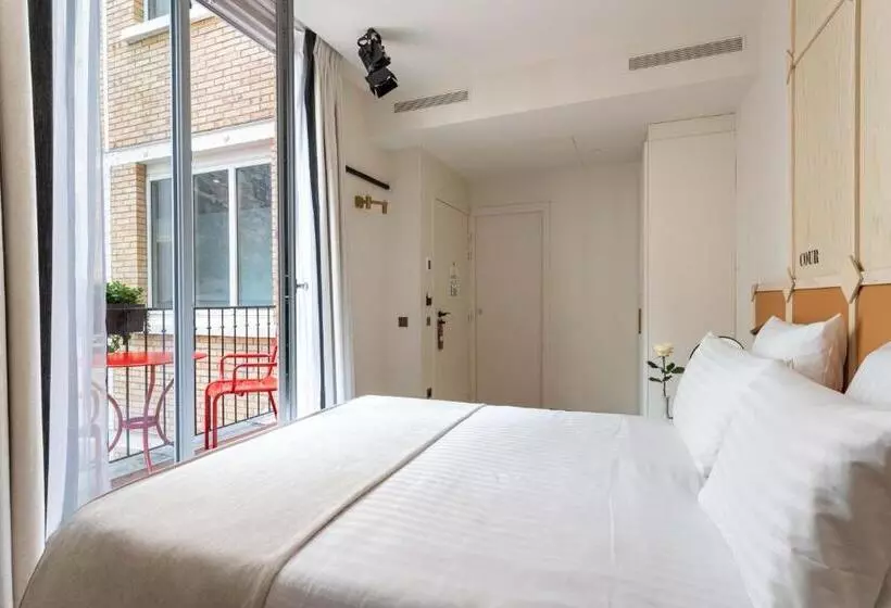 Camera Standard con Terrazza, Astra Opera   Astotel