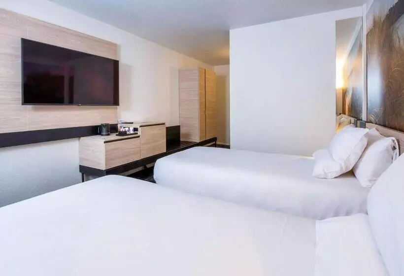 Classic-huone, Novotel Rennes Alma