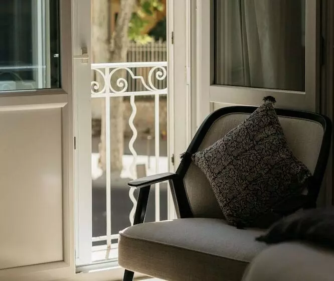 اتاق لوکس, Hôtel Cézanne Boutique Hôtel